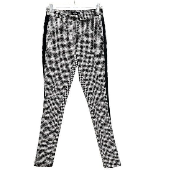 2/$30 Kate Spade - Black & White Printed Saturday Pants w/ Black Faux Leather